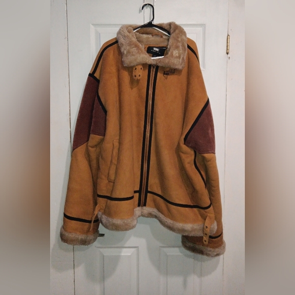 Koman Sports Jacket - Picture 1 of 5